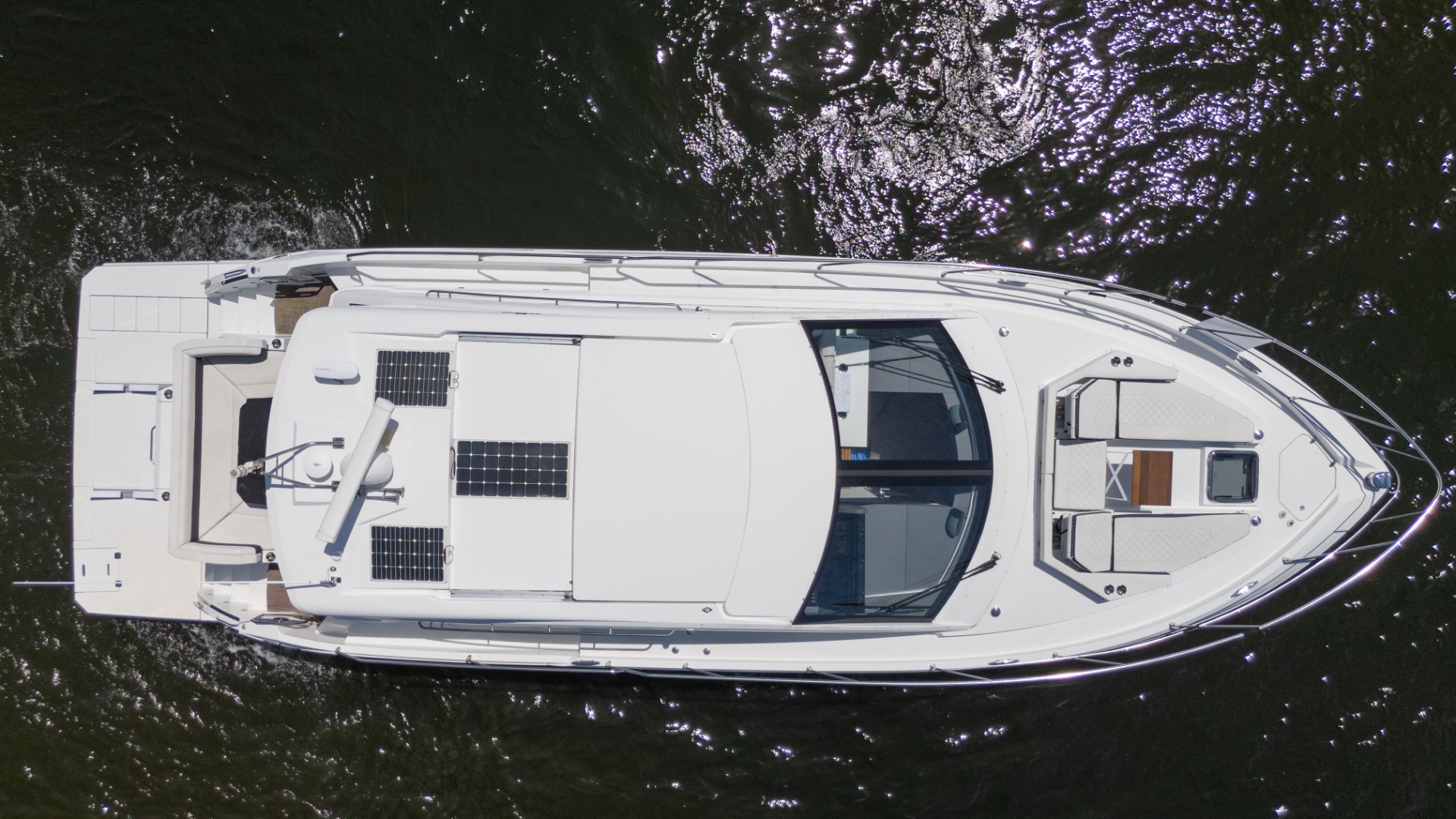 Yacht Photo 48